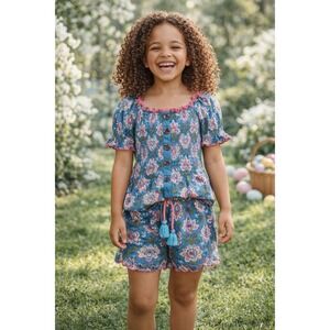 Matilda Jane Kids Blue Floral Smocked Top and Scalloped Shorts Set Size 8